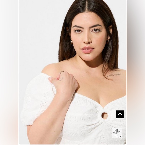 Torrid sz 5 Eyelet Cotton Keyhole Off Shoulder Crop Top NWT - Picture 5 of 8